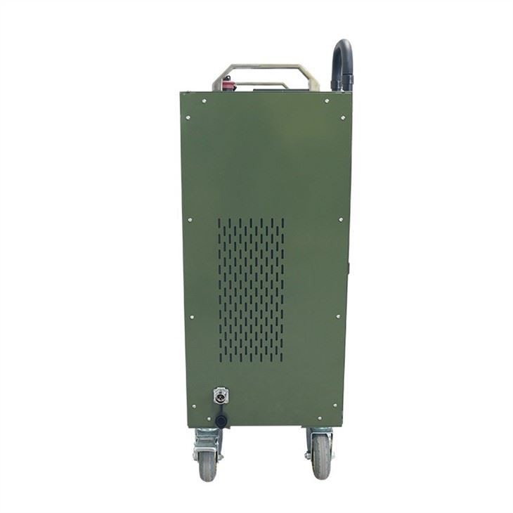 200W Luggage type laser cleaning machine (5)